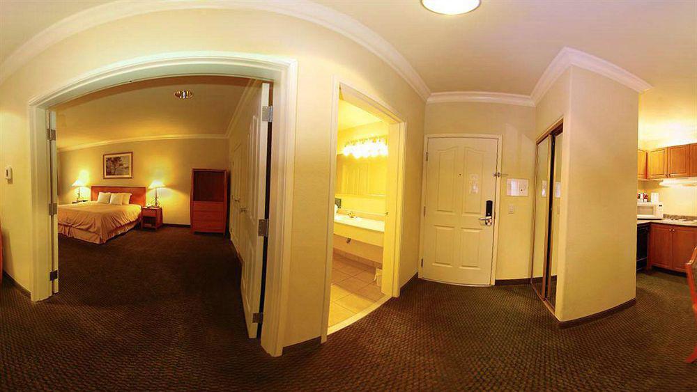 Comfort Suites San Jose Airport Zewnętrze zdjęcie